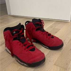 Jordan Retro 6 Toro Bravo Red and Black Basketball Sneakers